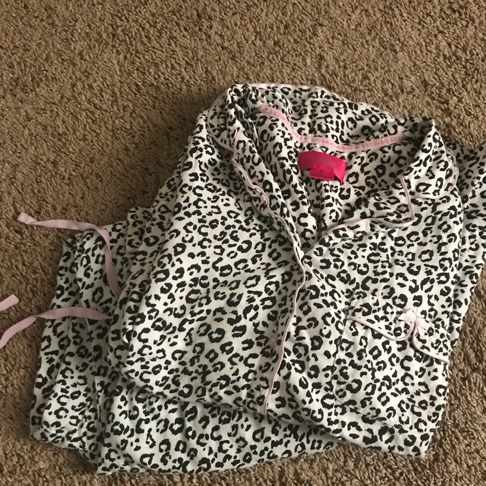VS PJ set